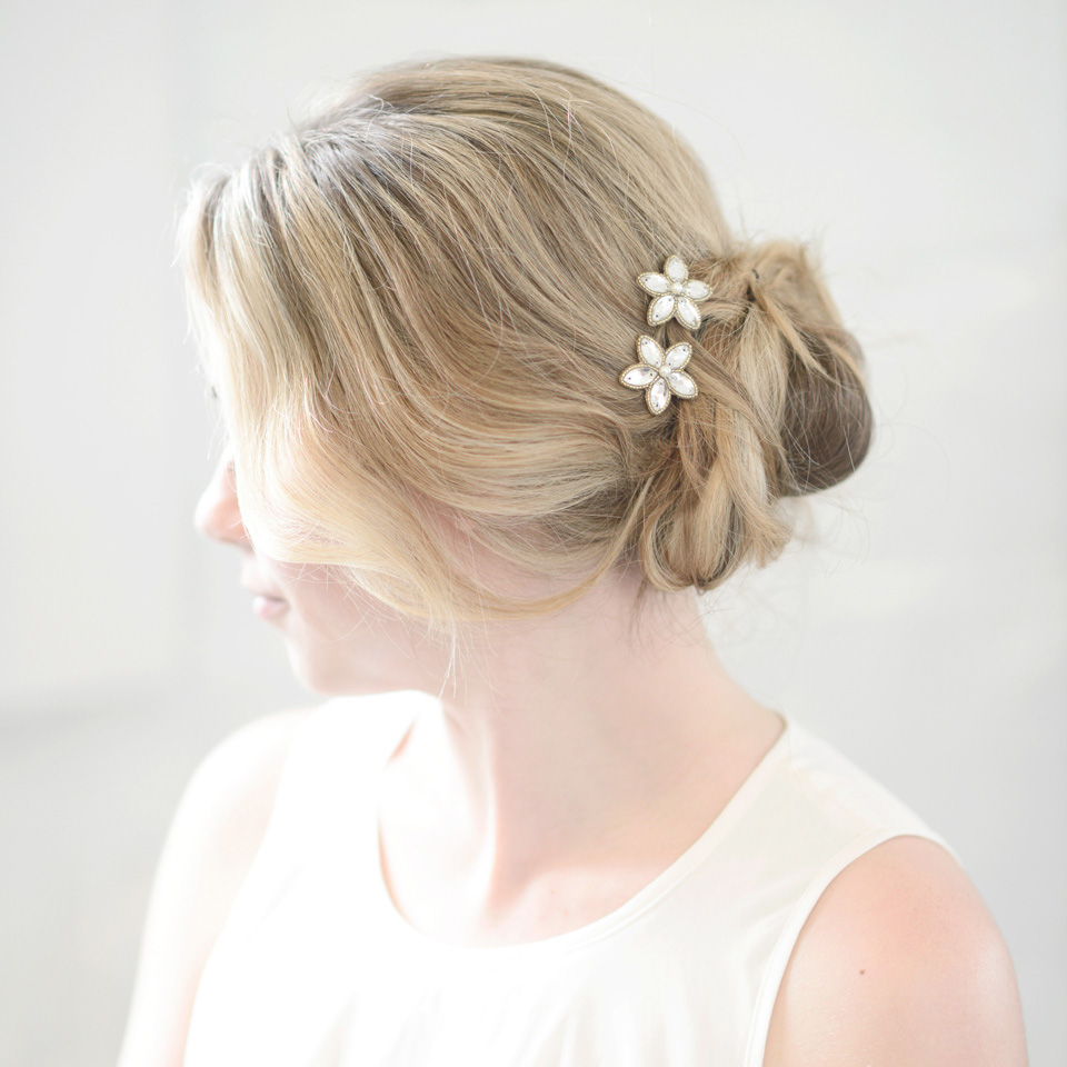 wpid332382 Wedding Hairpin by Britten Lena Gold - Britten ~ Luxurious handmade wedding hair pins + £10 exclusive reader saving wpid332382 Wedding Hairpin by Britten Lena Gold