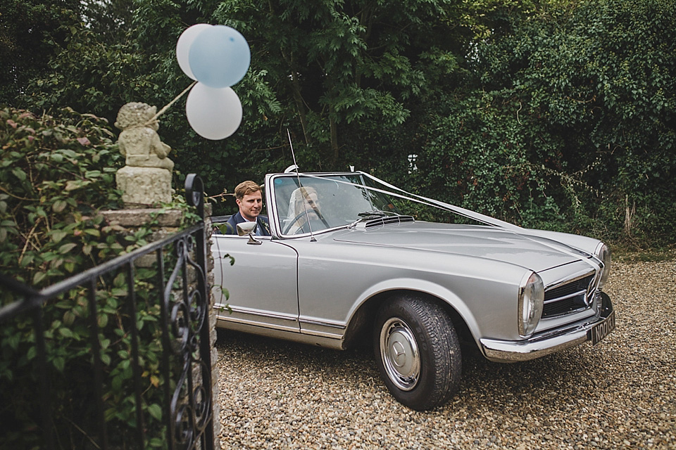 cymbeline wedding dress, pale blue wedding, september weddings, lola rose photography