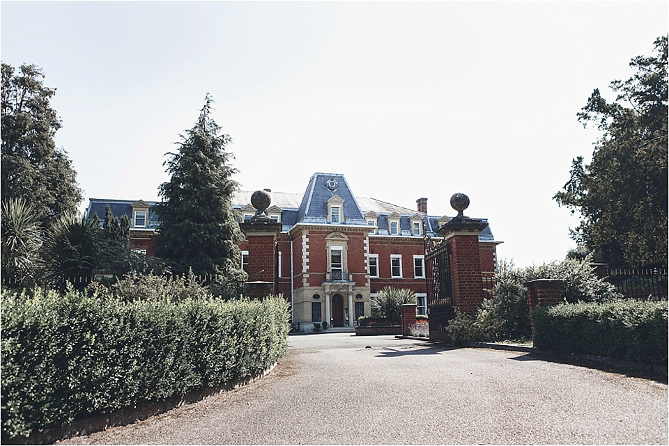 chinese tea party wedding, fetcham park, christina rossi photography