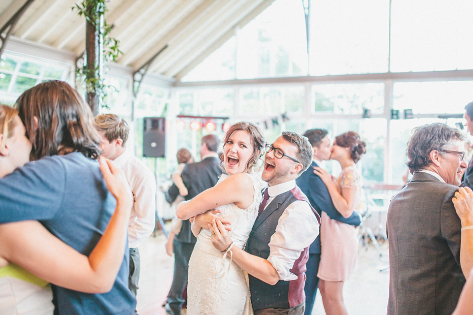 wildflower wedding, locally sourced wedding, sarah jane ethan photography, northumberland weddings