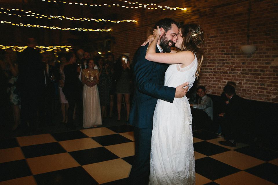 charlie brear wedding dress, godwick  hall norfolk, peach and jo photography, autumn weddings