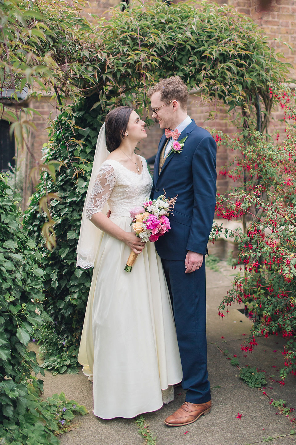 1940s vintage wedding dress