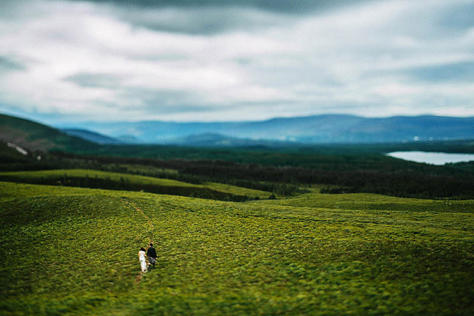 remote scottish highlands wedding, lakshal perera photography, outdoor weddings, stag decor