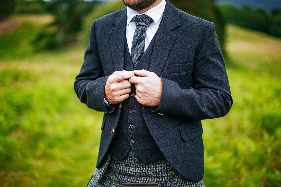 remote scottish highlands wedding, lakshal perera photography, outdoor weddings, stag decor