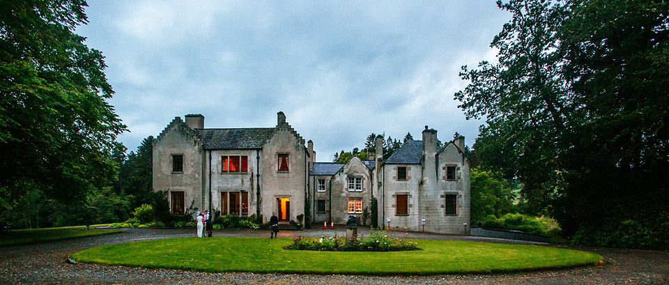 remote scottish highlands wedding, lakshal perera photography, outdoor weddings, stag decor