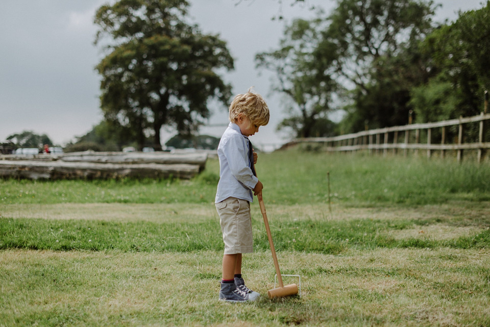 joanna hehir, kitchener photography, wedding in a field, homespun weddings