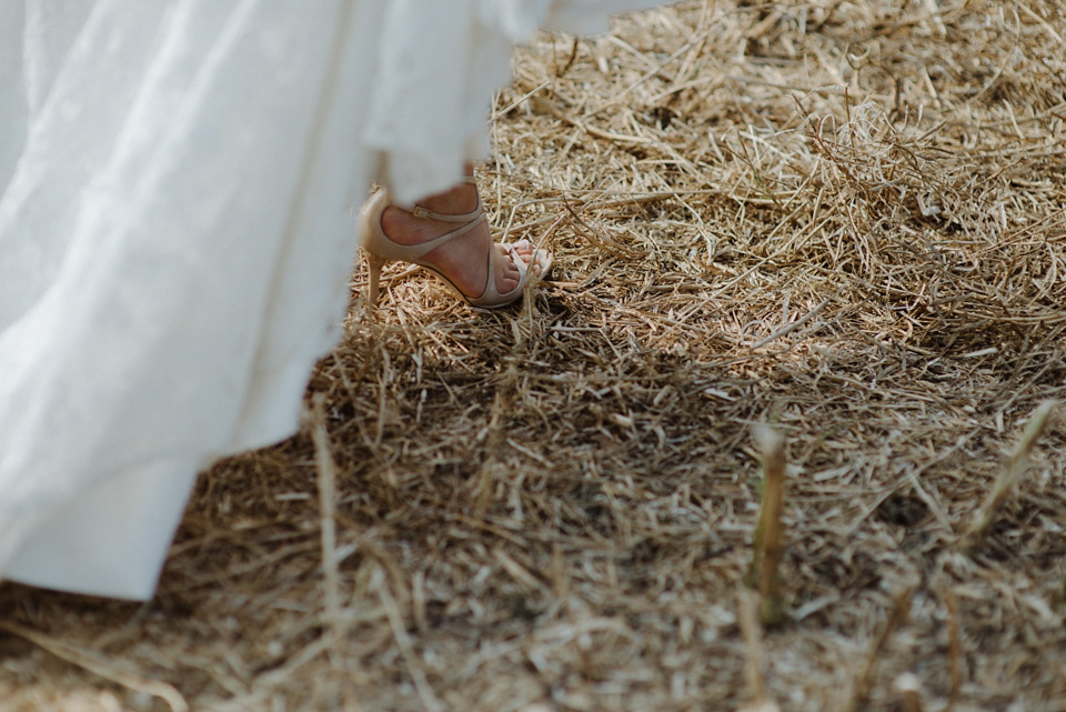 joanna hehir, kitchener photography, wedding in a field, homespun weddings