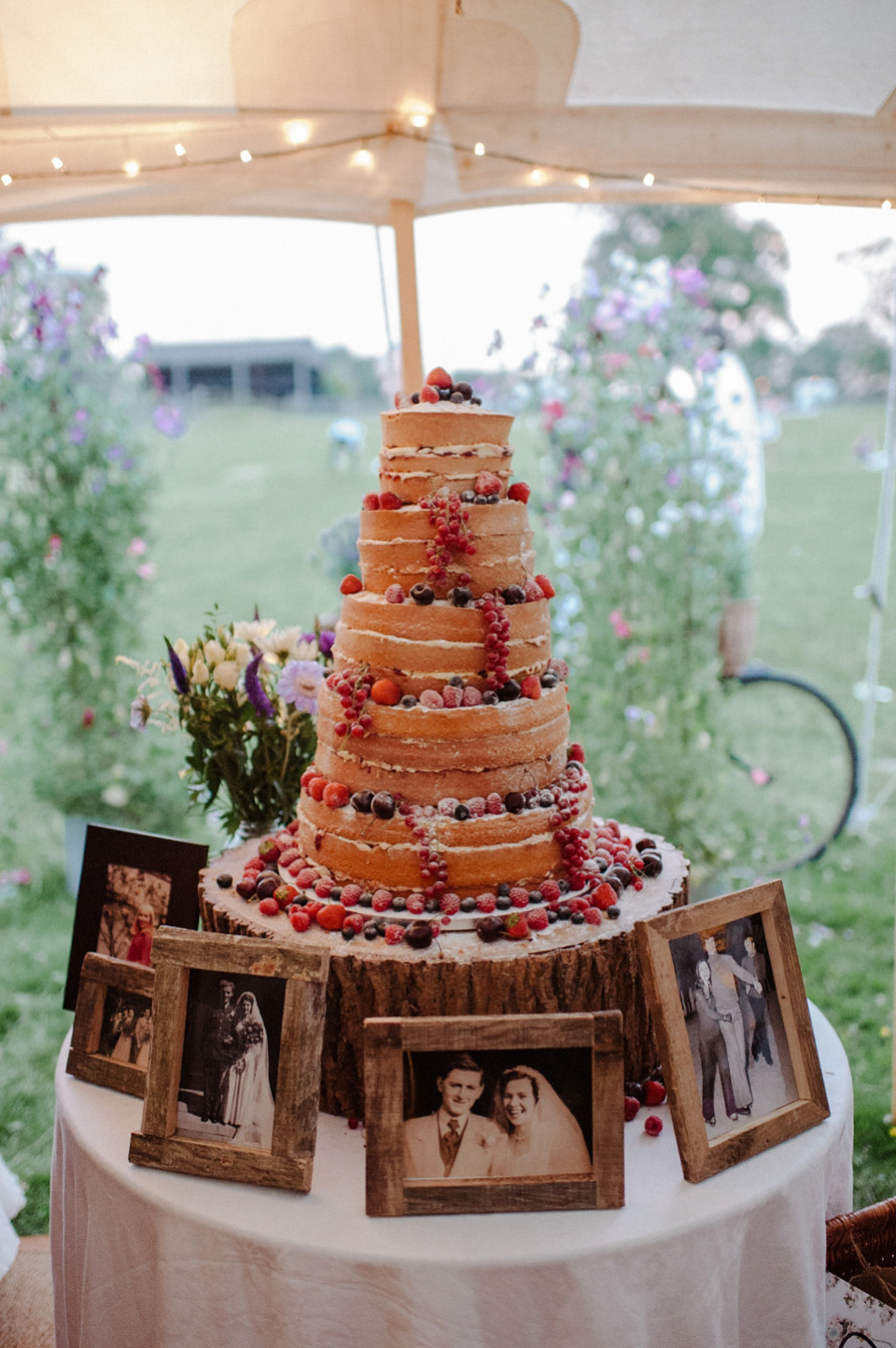 joanna hehir, kitchener photography, wedding in a field, homespun weddings