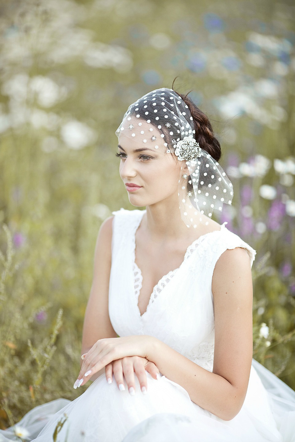 LeFlowers bridal, lace accessories, bridal headpieces