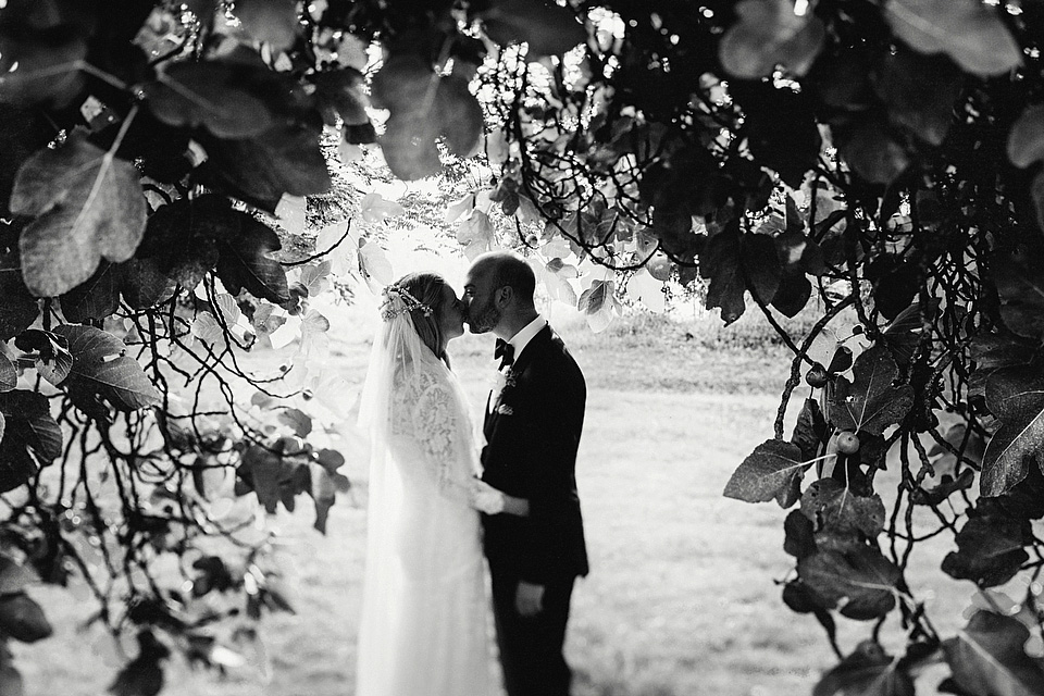Cinzia Bruschini photography, italian weddings, weddings in italy, temperley london wedding dress, wax flower headpiece
