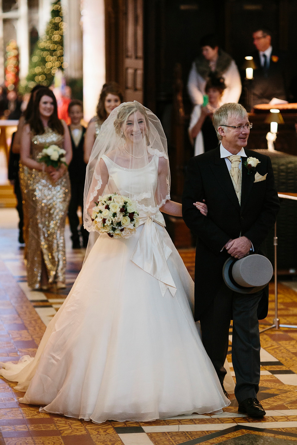 A bride wearing Alan Hannah for her Glouceste Cathedral winter wedding. Photography by Ruth Atkinson. alan hannah wedding dress, gloucester cathedral wedding, ruth atkinson photogarphy, winter wedding