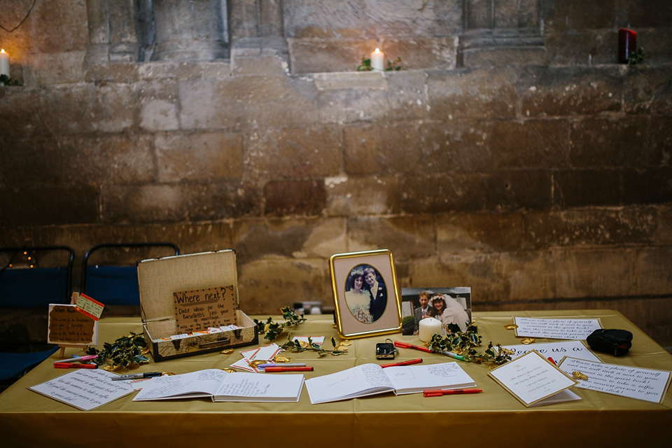 A bride wearing Alan Hannah for her Glouceste Cathedral winter wedding. Photography by Ruth Atkinson. alan hannah wedding dress, gloucester cathedral wedding, ruth atkinson photogarphy, winter wedding
