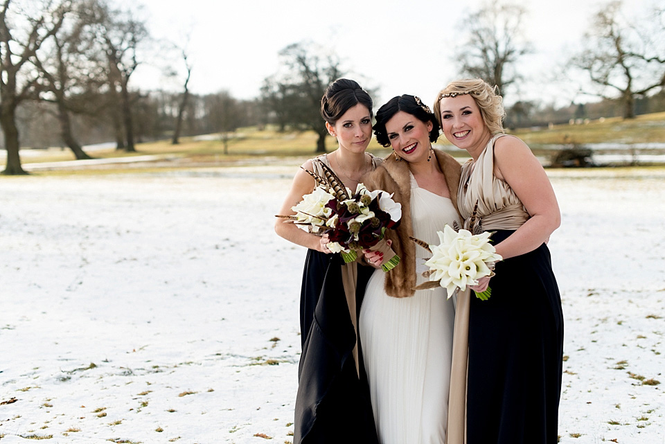 amanda wakeley, Hopetoun House near Edinburgh, nikki leadbetter photography, black and gold wedding