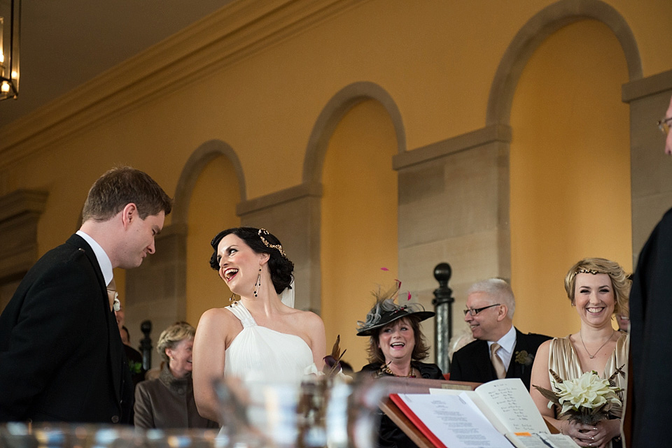 amanda wakeley, Hopetoun House near Edinburgh, nikki leadbetter photography, black and gold wedding