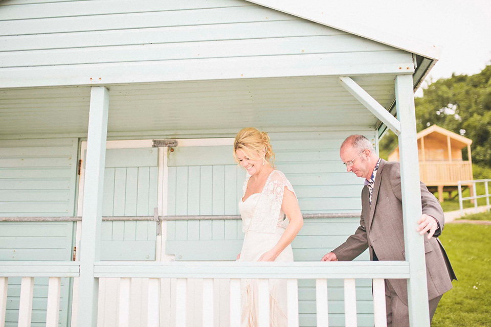 catherine deane wedding dress, whitstable wedding, beach wedding, diy wedding, sarah jane ethan