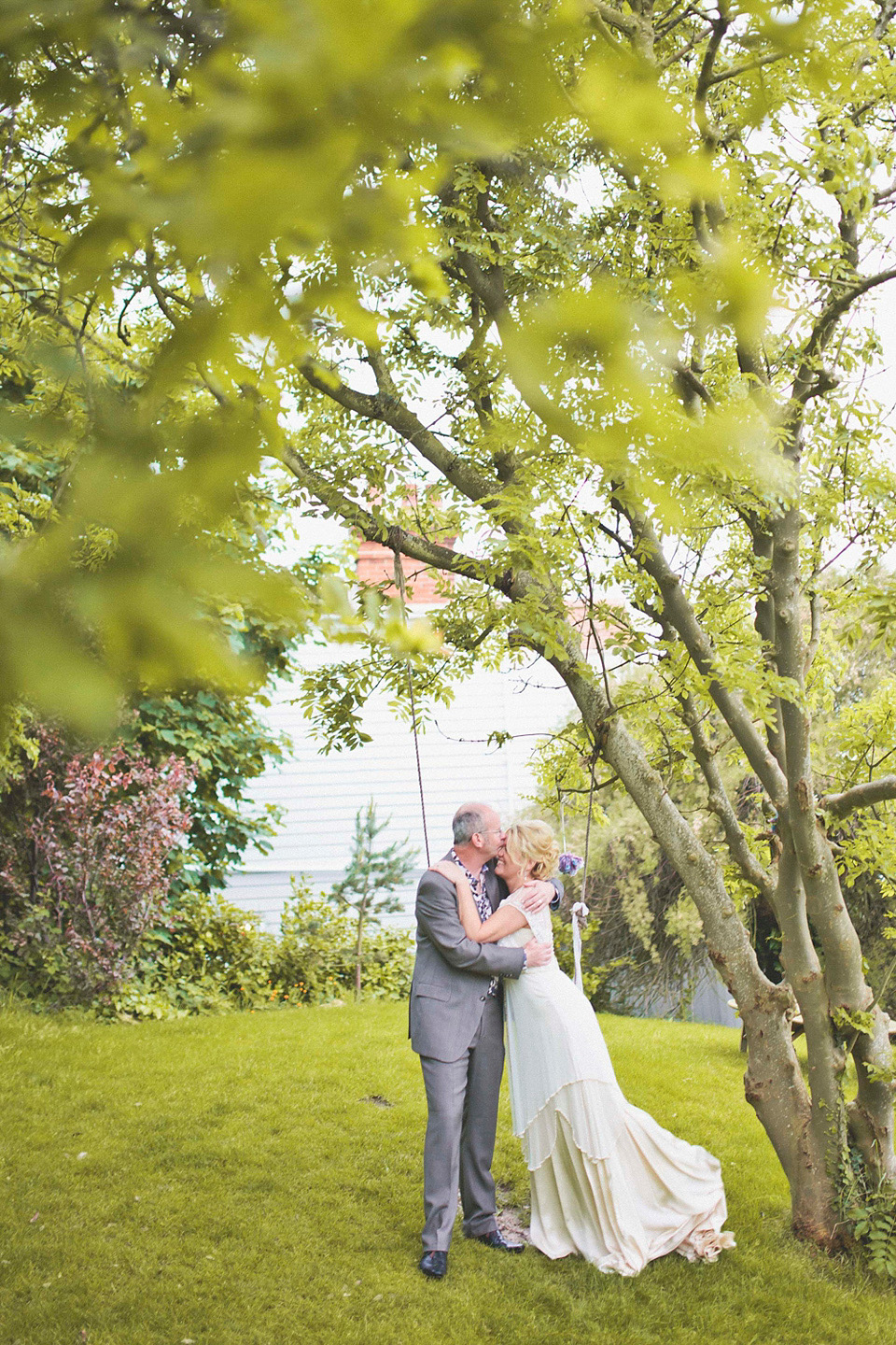 catherine deane wedding dress, whitstable wedding, beach wedding, diy wedding, sarah jane ethan