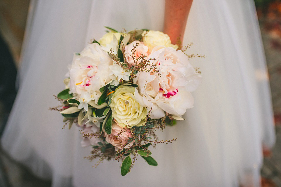 candy anthony, islington town hall wedding, first look weddings, miki photography