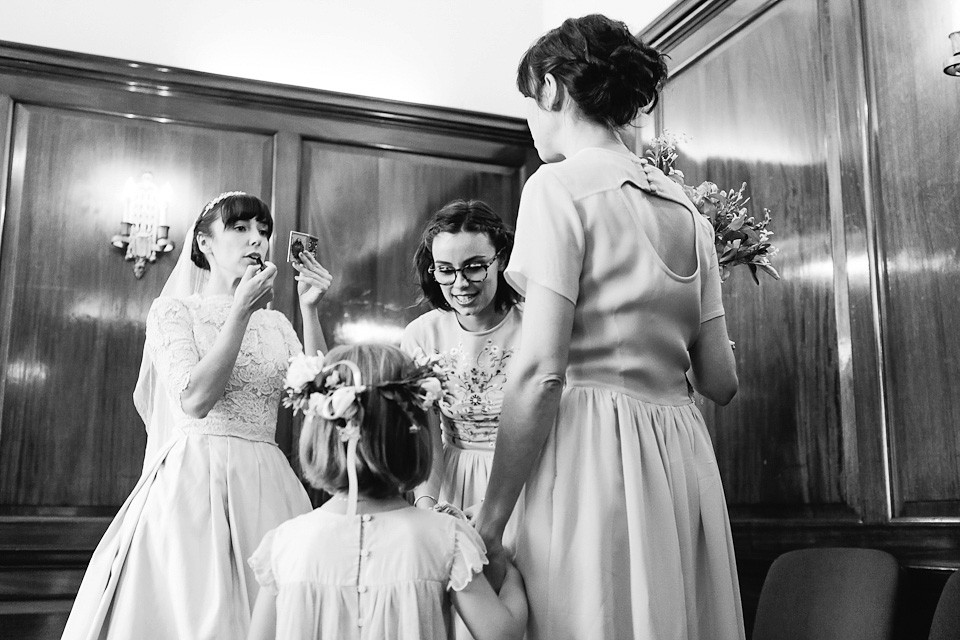 debs ivelja photography, The Old Finsbury Town Hall in Clerkenwell, London, london weddings, 1950s vintage wedding dress