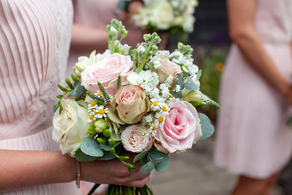 spring wedding flowers, spring weddings, lily and may florists