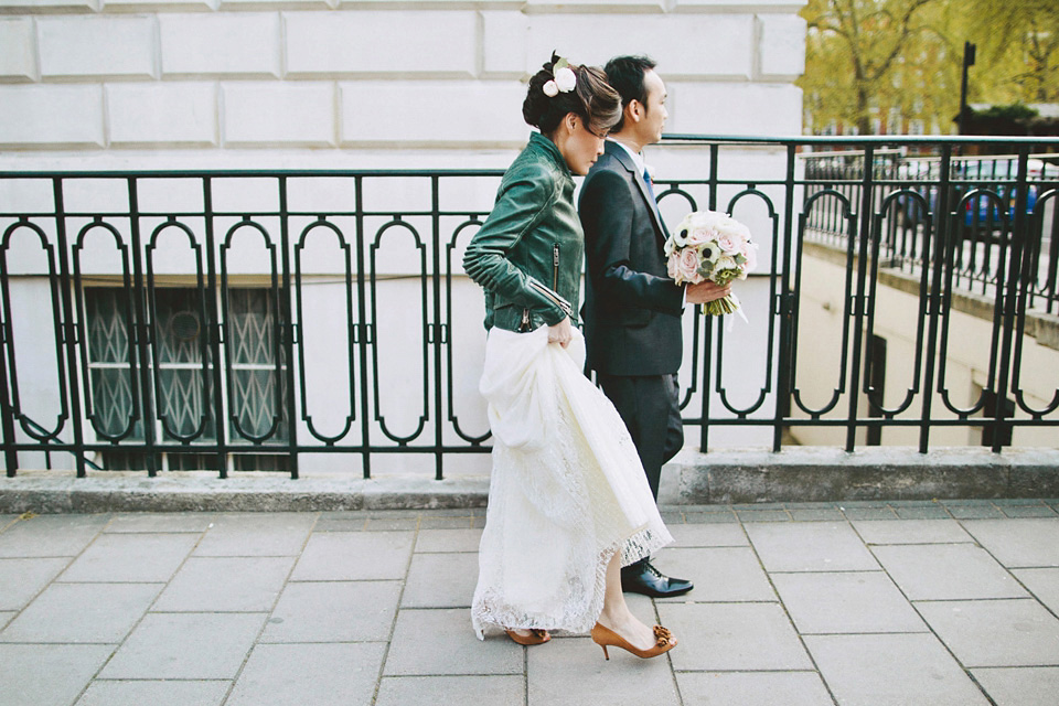 monique lhuillier, claridge's wedding, david jenkins photography, charley beard london bride