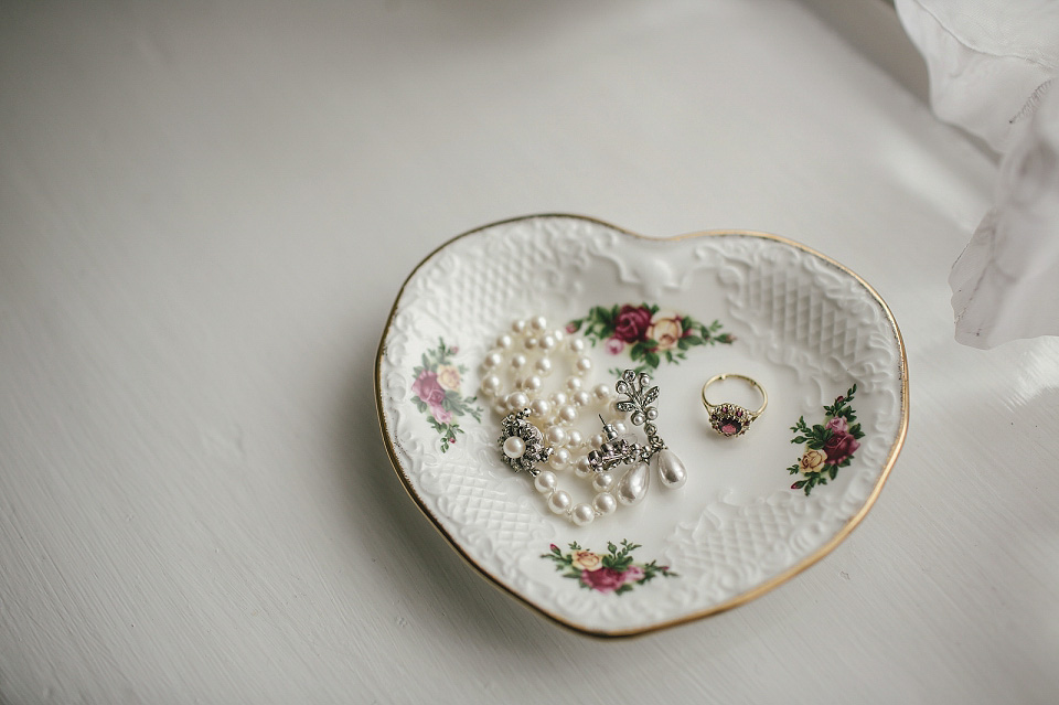 edwardian wedding dress, jane bourvis, handfasting, woodland weddings, kat hill photography