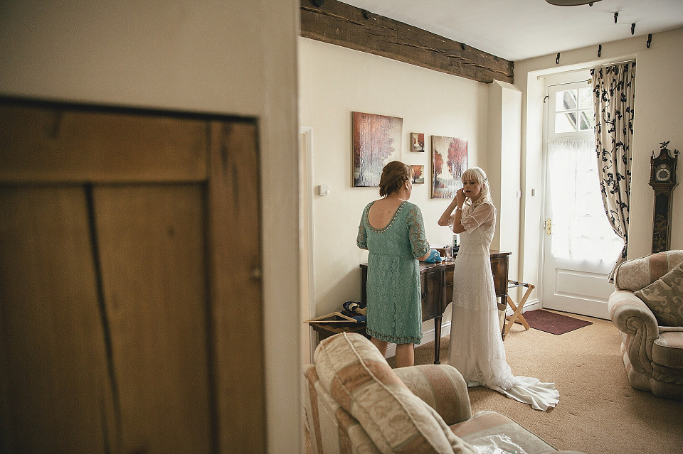 edwardian wedding dress, jane bourvis, handfasting, woodland weddings, kat hill photography