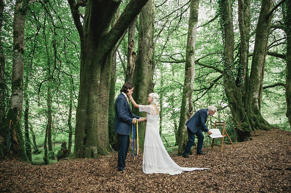 edwardian wedding dress, jane bourvis, handfasting, woodland weddings, kat hill photography