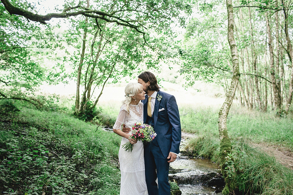 edwardian wedding dress, jane bourvis, handfasting, woodland weddings, kat hill photography