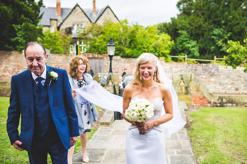 bridal separates, beaded top, country pub wedding, photography 34