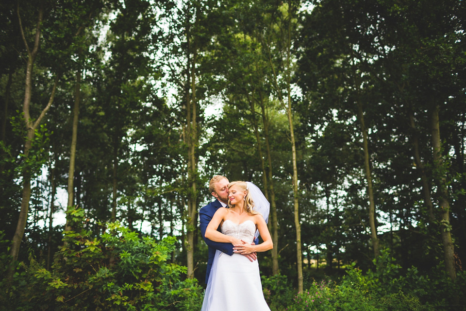 bridal separates, beaded top, country pub wedding, photography 34