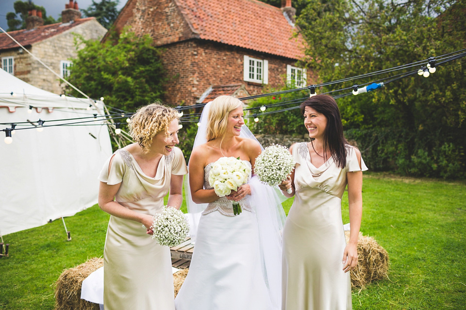 bridal separates, beaded top, country pub wedding, photography 34