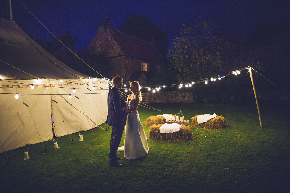 bridal separates, beaded top, country pub wedding, photography 34