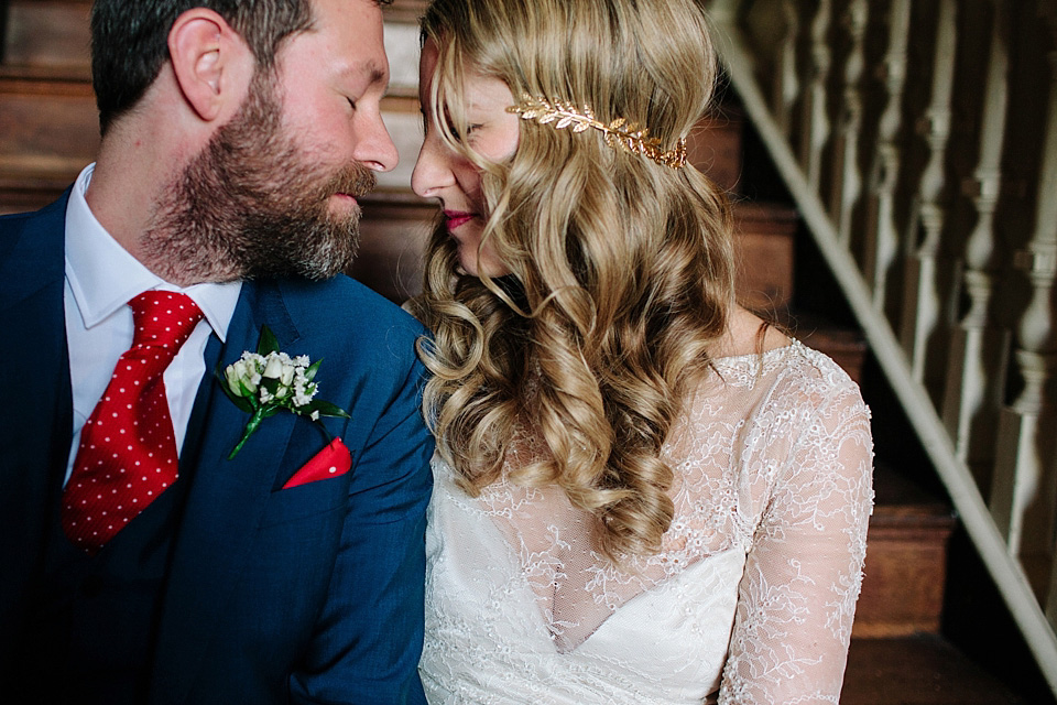 joanna brown photography, elmore court, gloucester weddings, david fielden wedding dress, gold weddings, winter weddings