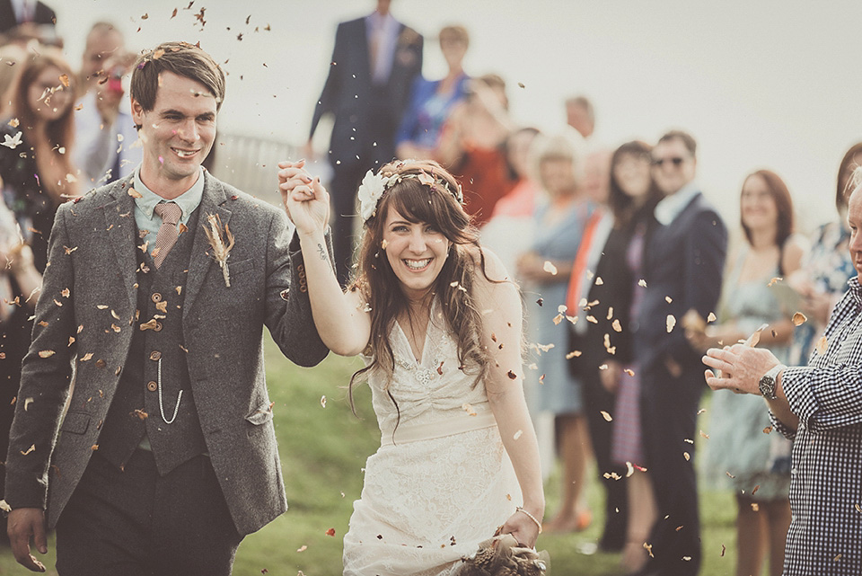 rustic barn wedding, autumn wedding, terry fox wedding dress, michelle lindsell photography