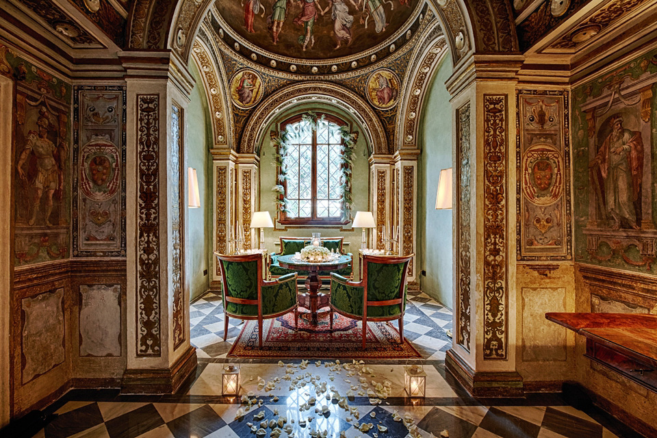 victoria beckham, italian weddings, elopement, chic weddings, italy, jules bower photography