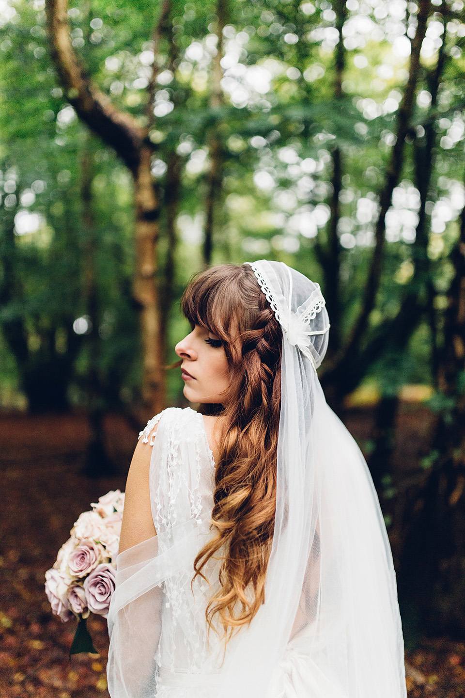 Pearl Wedding Veil in Woodland Elopement - Rock My Wedding