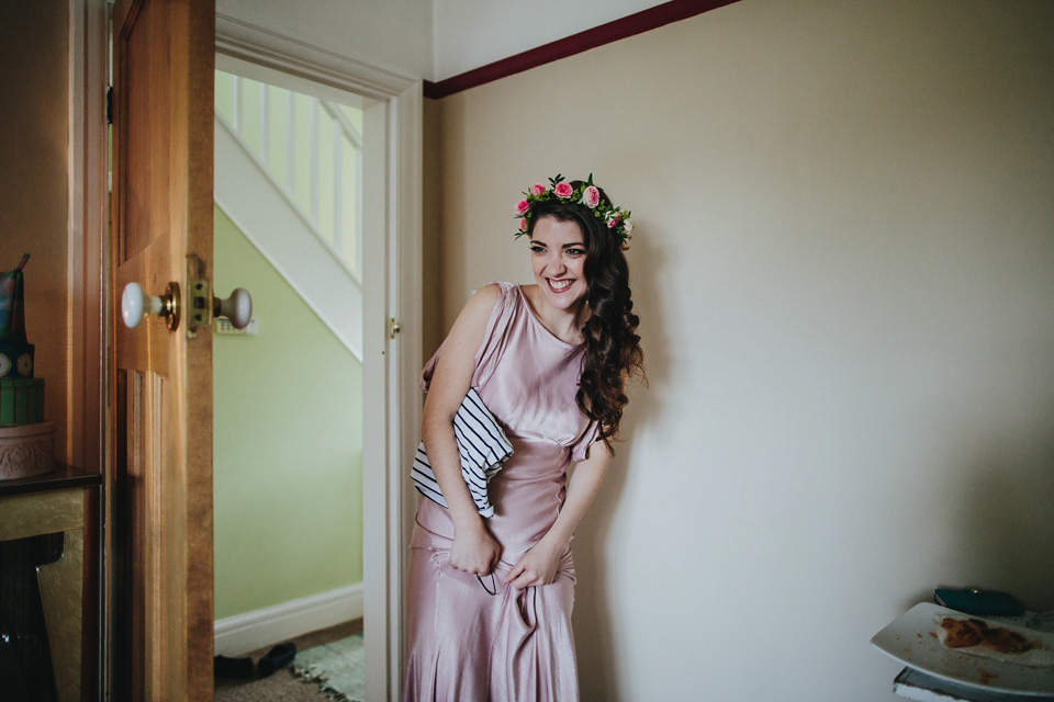 haydn ryding manchester wedding photographer, 1930's vintage wedding dress