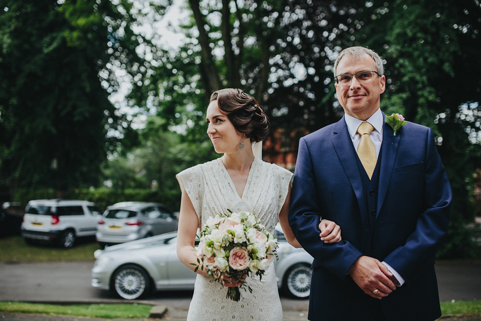 haydn ryding manchester wedding photographer, 1930's vintage wedding dress