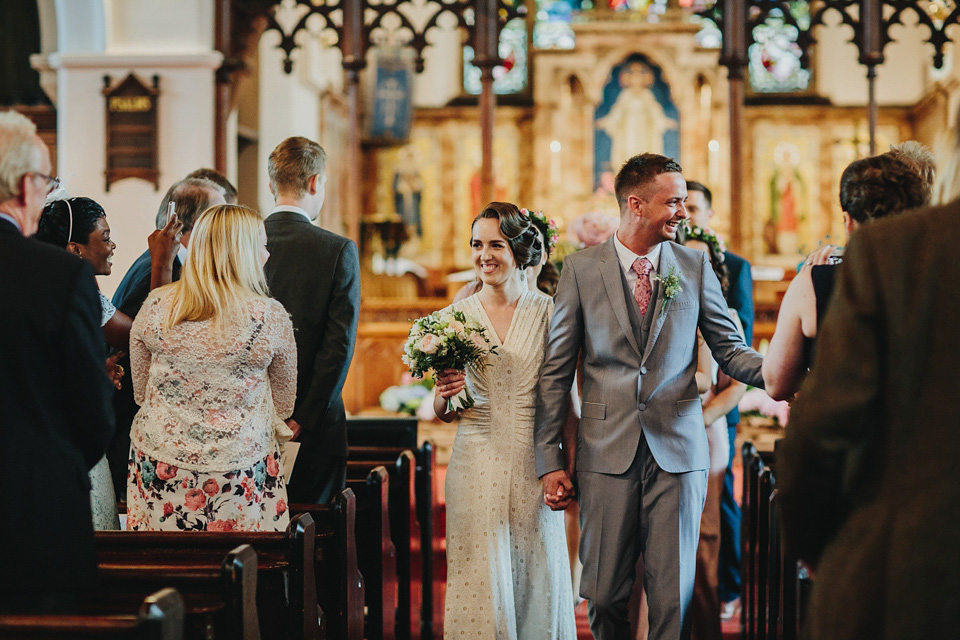 haydn ryding manchester wedding photographer, 1930's vintage wedding dress