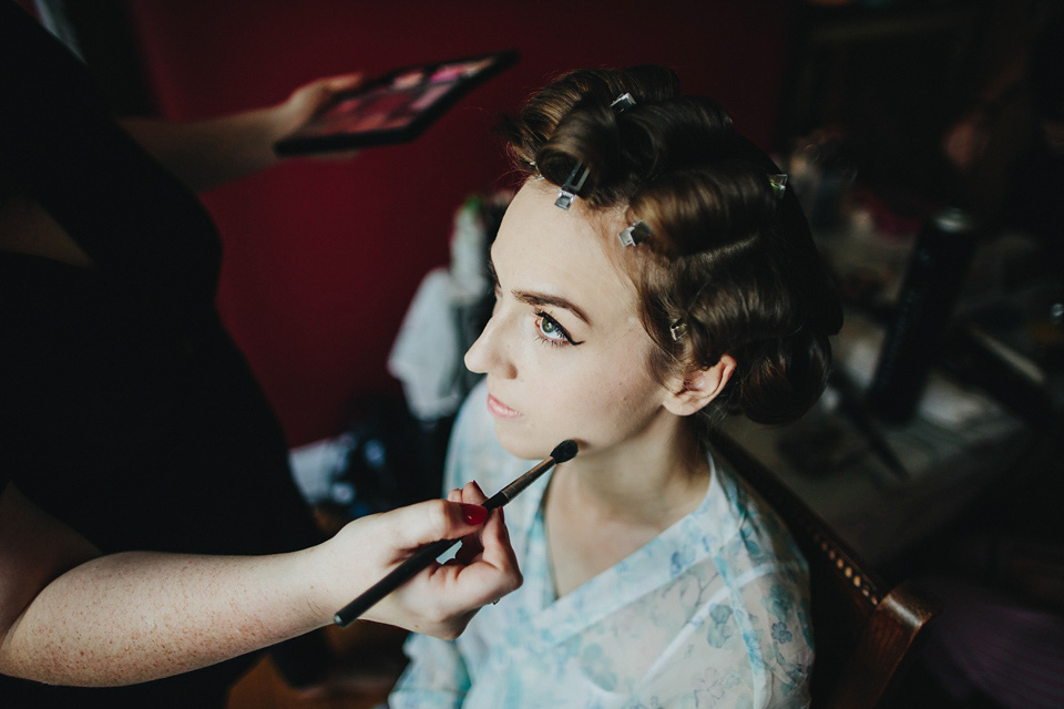 haydn ryding manchester wedding photographer, 1930's vintage wedding dress