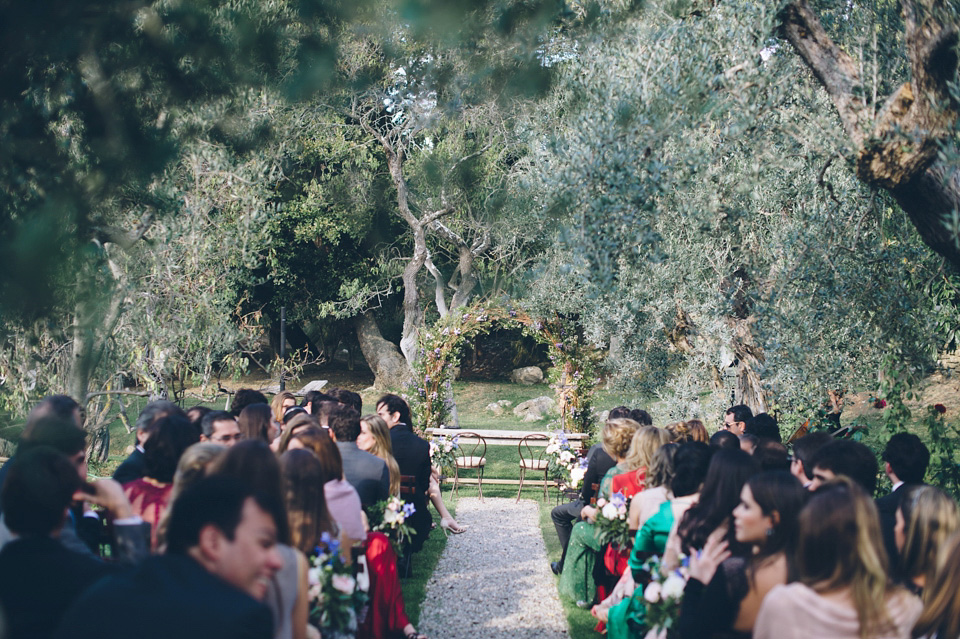 rustic italian wedding, tuscany wedding, temerpely london wedding dress, leila scarfiotti photography