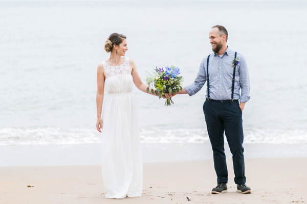 A Sweet Scottish Seaside Family Elopement With Exquisite Flowers