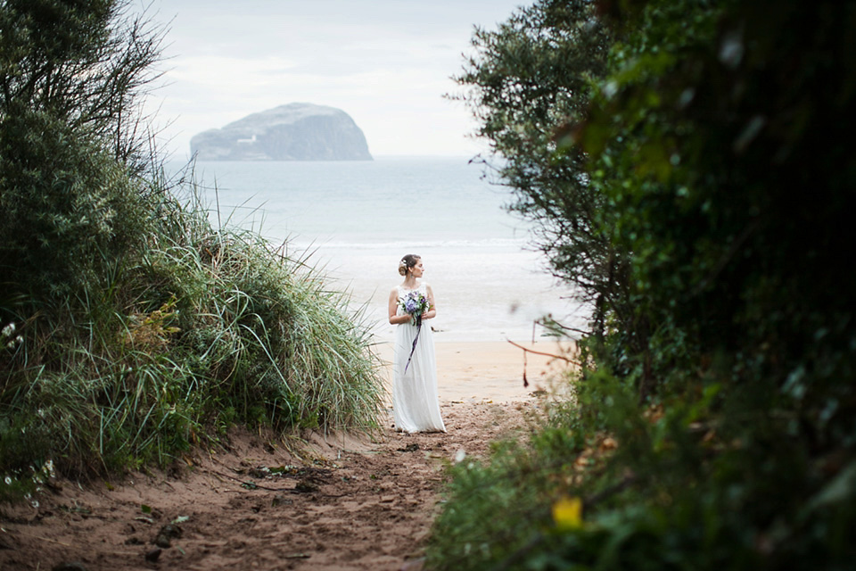 i heart flowers, scottish beach wedding, scottish wedding flowers, lauren mcglynn photography