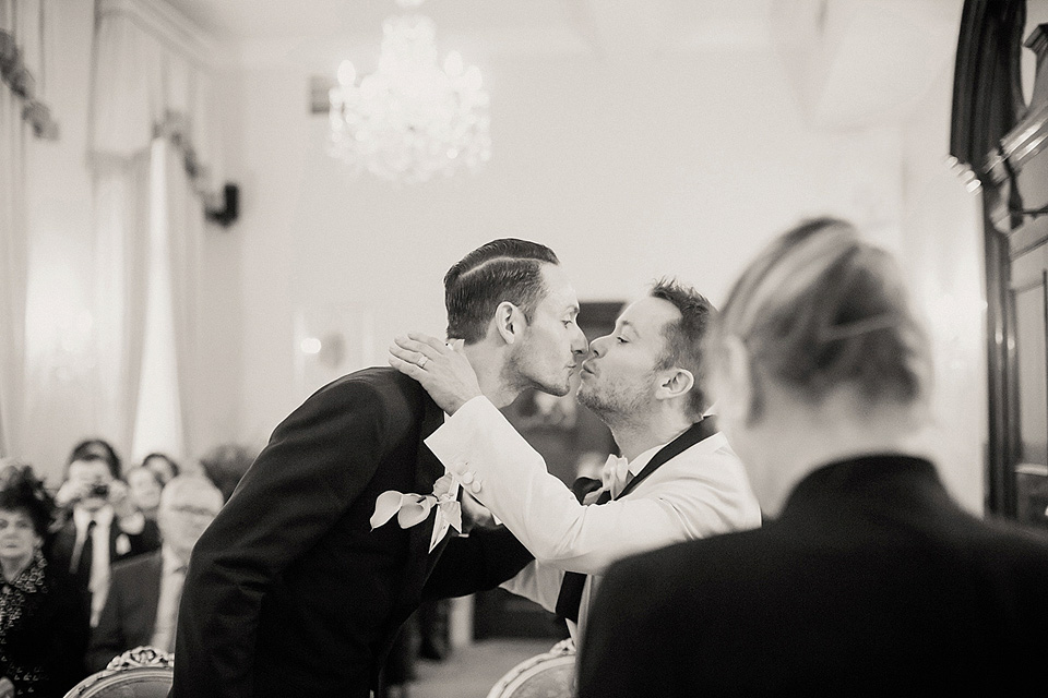 blackburn bridal, same sex weddings, new york style wedding, london weddings, gay weddings, sarah gawler, utterly wow weddings