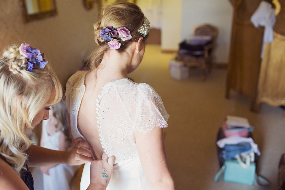 jenny packham, kent weddings, summer weddings, barn weddings, cottoncandy wedding photography