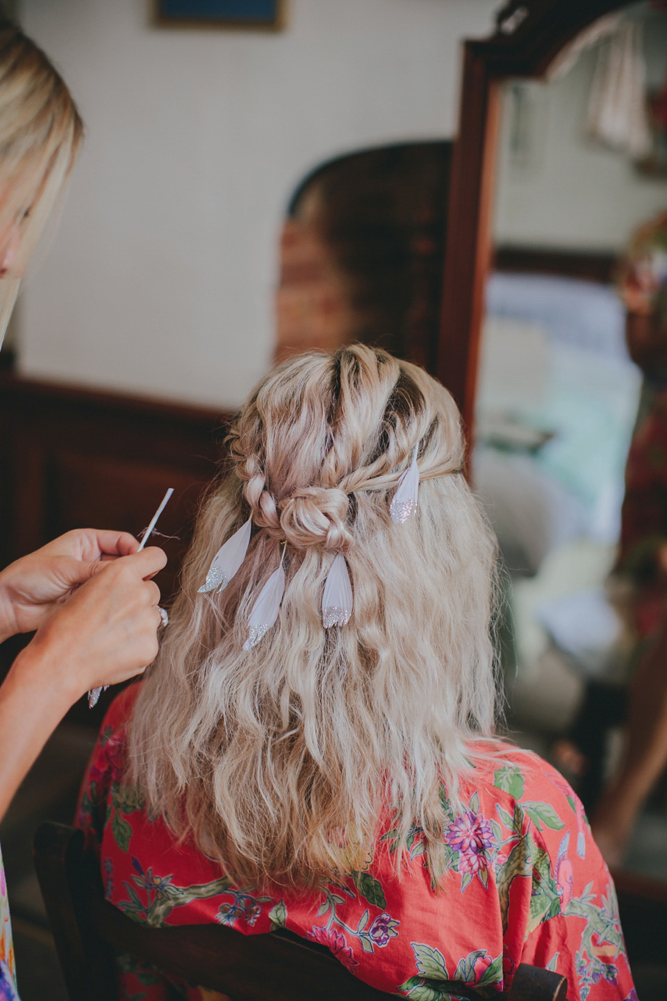 tori hancock photogrpahy, amanda wakeley wedding dress, tonedale house, somerset weddings