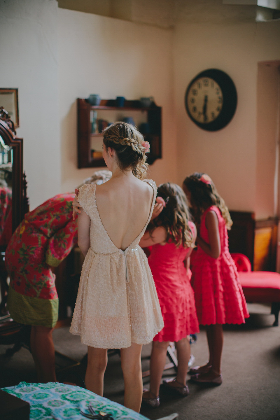 tori hancock photogrpahy, amanda wakeley wedding dress, tonedale house, somerset weddings