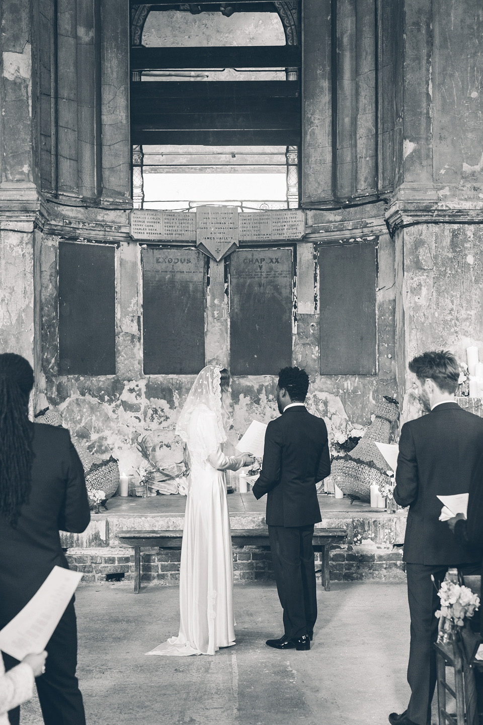 bride to bijoux, the asylum chapel peckham, 1930s vintage, zoe noble photography