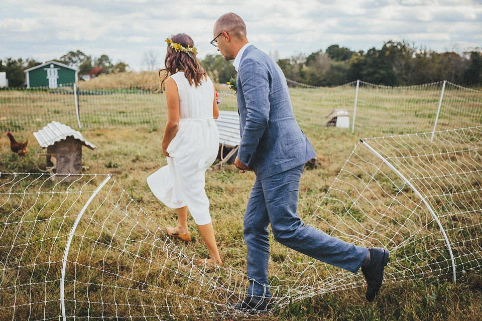 A homespun and rustic wedding on a farm. Cassie Lopez Photography farm weddings, rustic weddings, homegrown weddings, cassie lopez photography