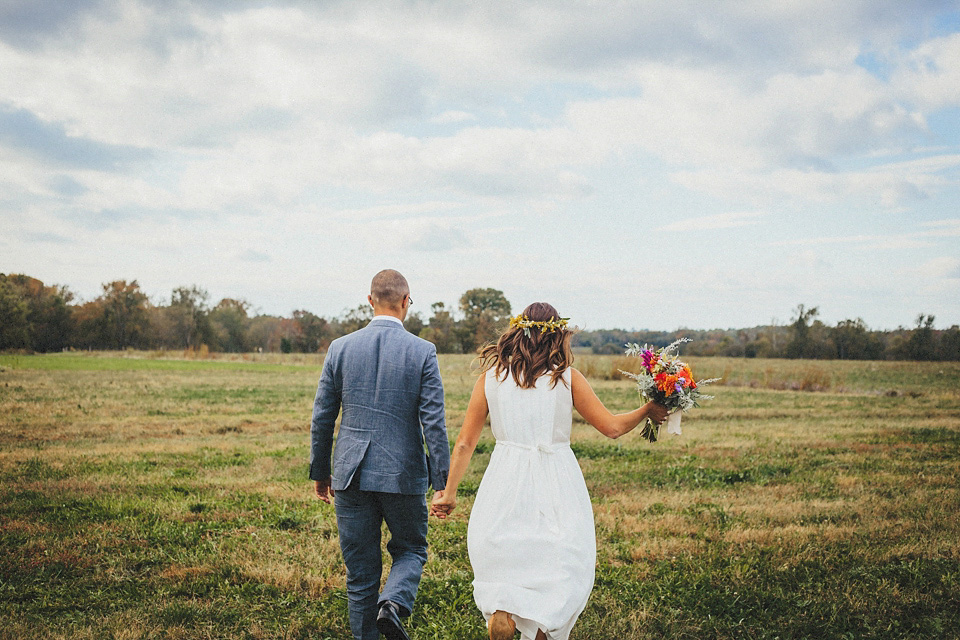 A homespun and rustic wedding on a farm. Cassie Lopez Photography farm weddings, rustic weddings, homegrown weddings, cassie lopez photography